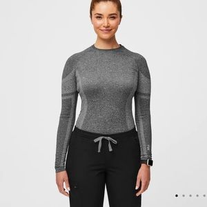 FIGS- salta under scrubs grey women’s